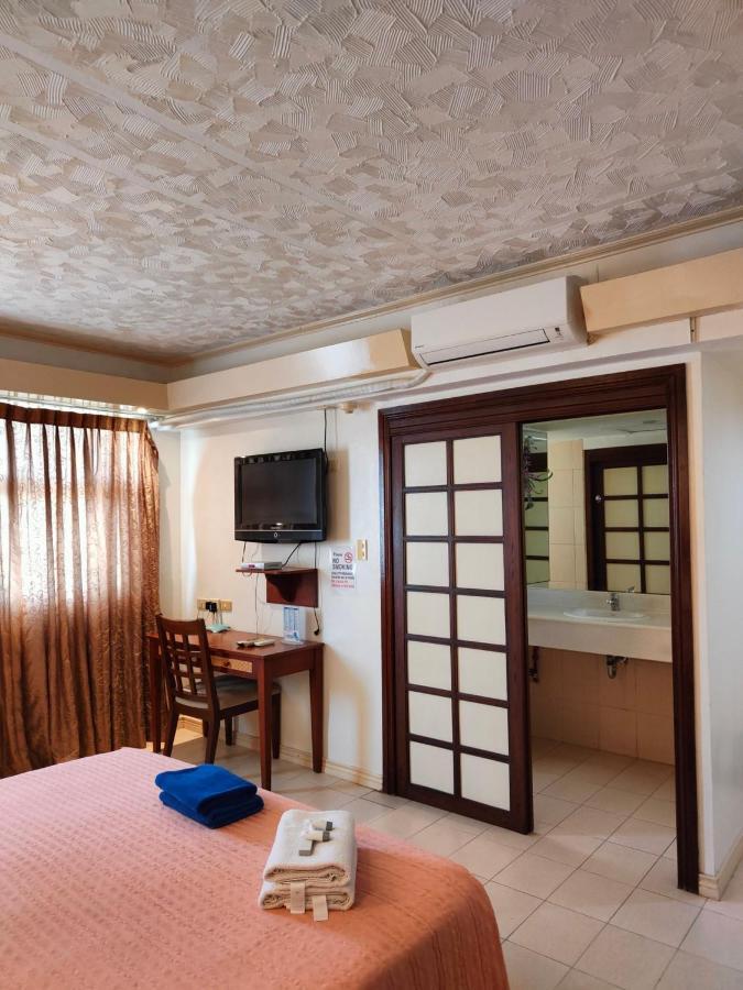 Wild Orchid Beach Resort Olongapo Exteriér fotografie
